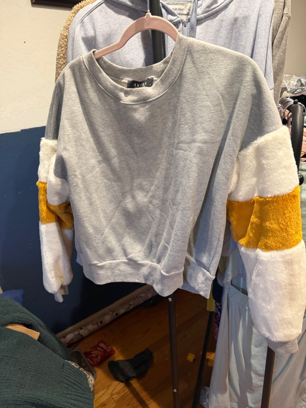 AKIRA Gray Crewneck Sweater with White and Mustard Sleeve Stripes
